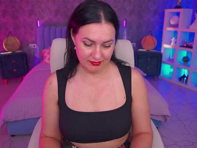 VelvetLuck live cam on BongaCams
