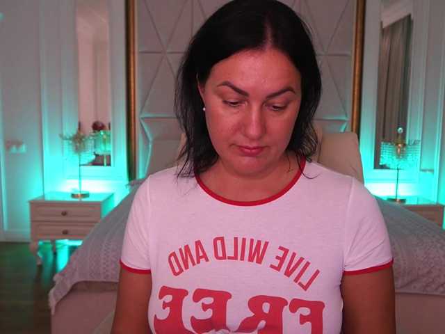 VelvetLuck live cam on BongaCams