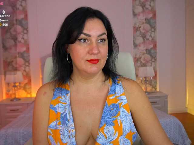 VelvetLuck live cam on BongaCams