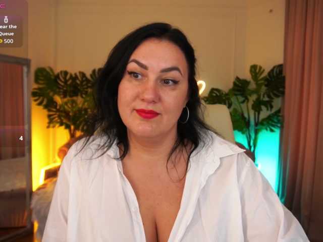 VelvetLuck live cam preview
