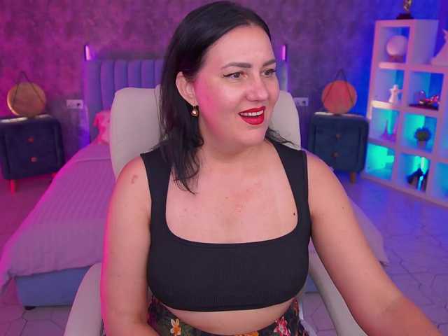 VelvetLuck live cam on BongaCams