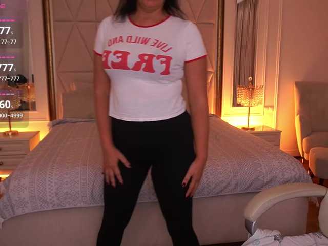 VelvetLuck live cam on BongaCams