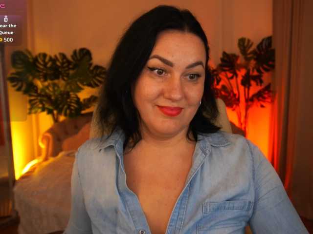 VelvetLuck live cam on BongaCams