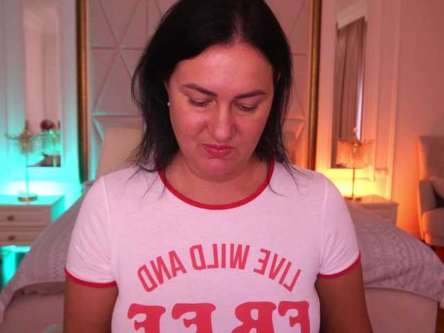 VelvetLuck live cam on BongaCams