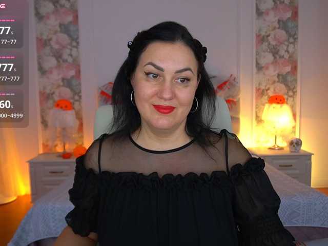 VelvetLuck live cam on BongaCams