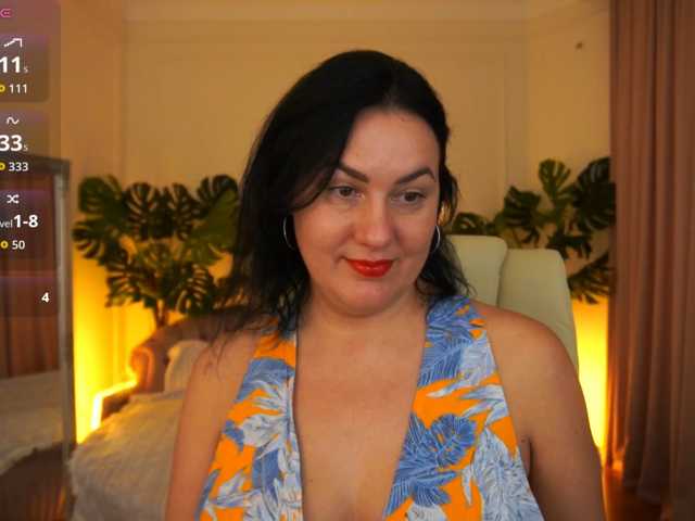 VelvetLuck live cam preview