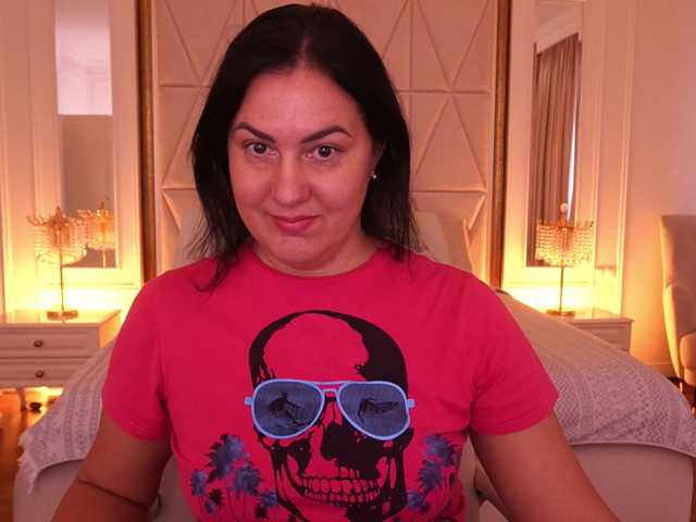 VelvetLuck live cam on BongaCams
