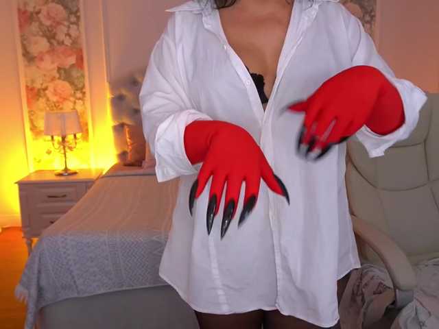 VelvetLuck live cam on BongaCams