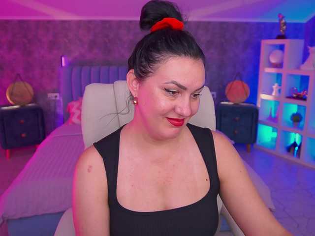 VelvetLuck live cam on BongaCams