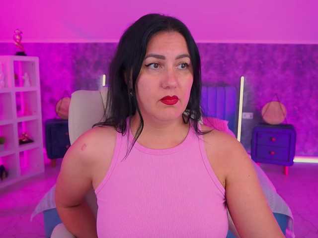 VelvetLuck live cam on BongaCams