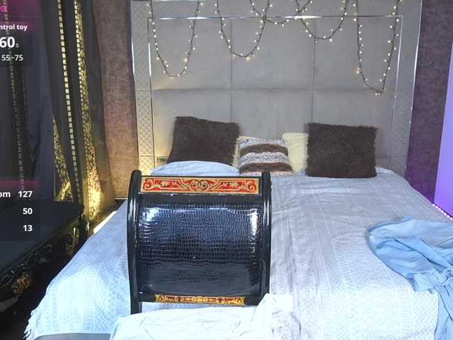 VelvetLuck live cam