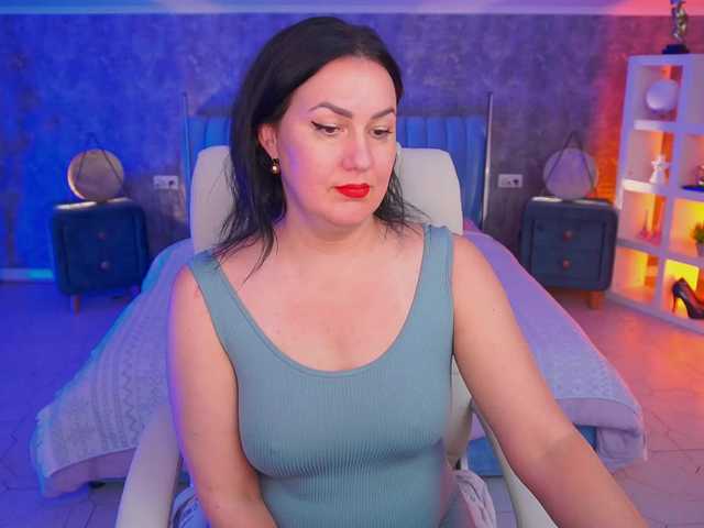VelvetLuck live webcam show