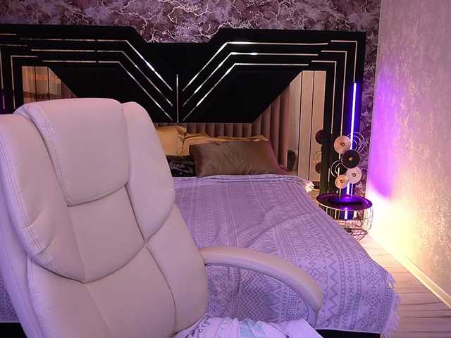 VelvetLuck live webcam show