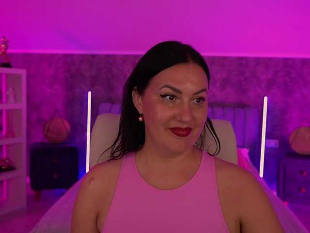 VelvetLuck live cam on BongaCams