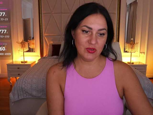 VelvetLuck live cam on BongaCams