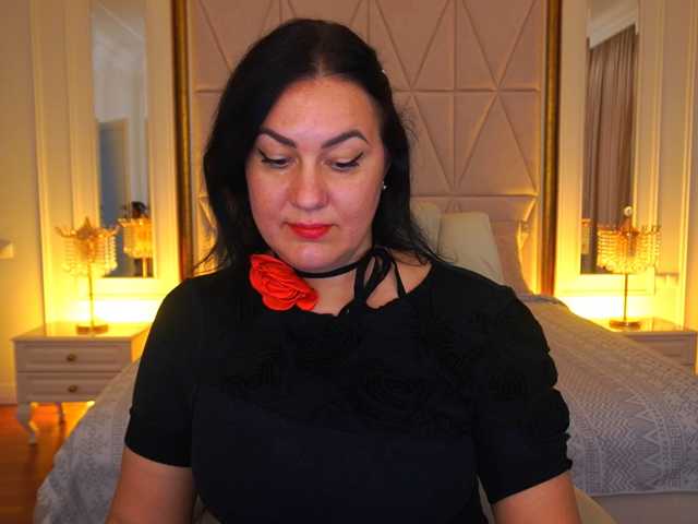 VelvetLuck live cam on BongaCams