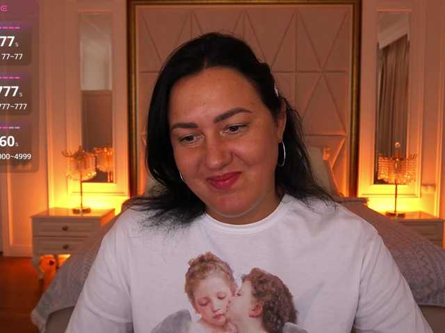 VelvetLuck live cam on BongaCams