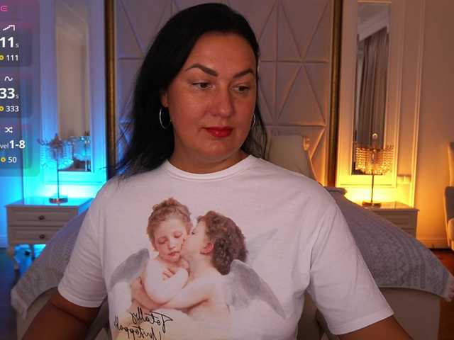 VelvetLuck live cam on BongaCams