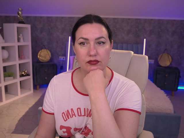 видео VelvetLuck