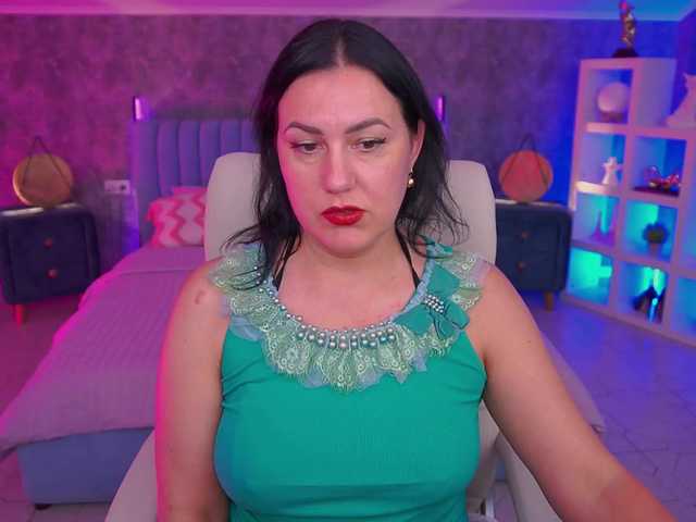 VelvetLuck live cam on BongaCams