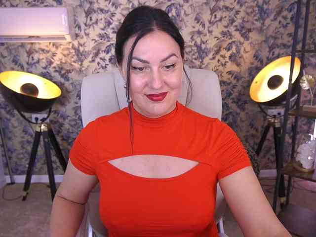 VelvetLuck webcam