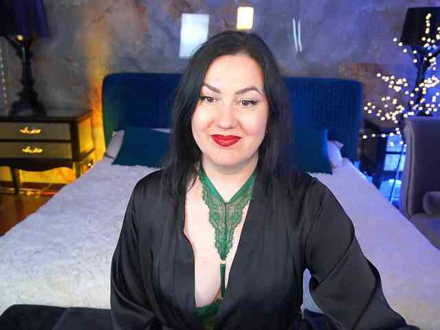 VelvetLuck webcam