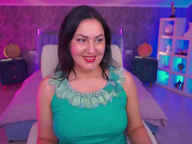 VelvetLuck webcam