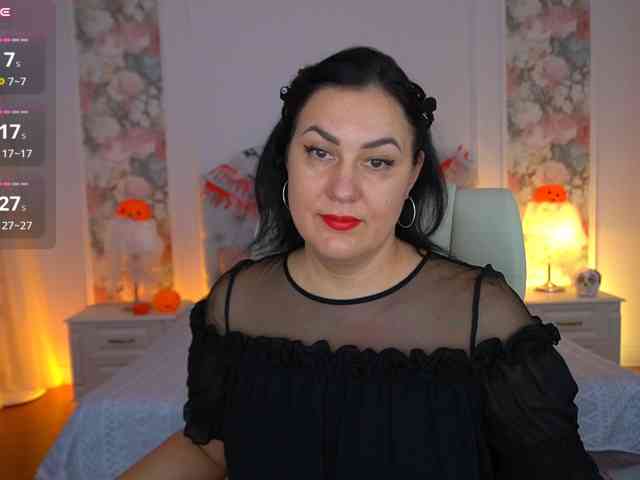 velvetluck's live room