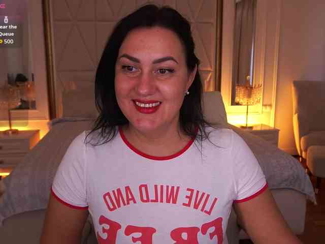 VelvetLuck webcam