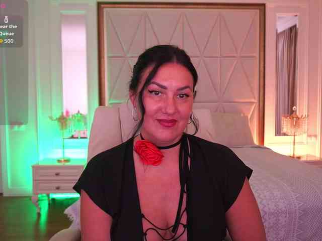VelvetLuck webcam