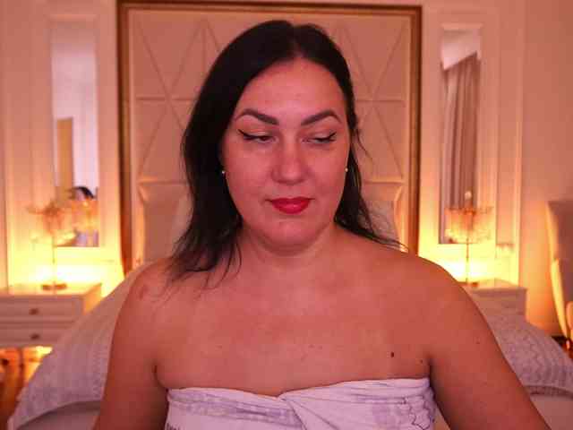 VelvetLuck webcam