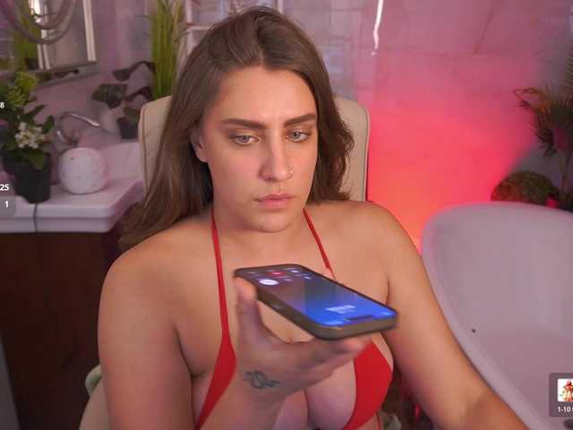 HeyKitten live cam on BongaCams