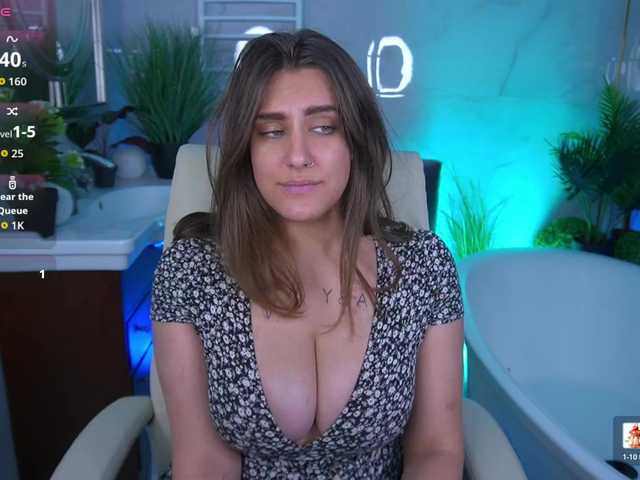HeyKitten live cam on BongaCams