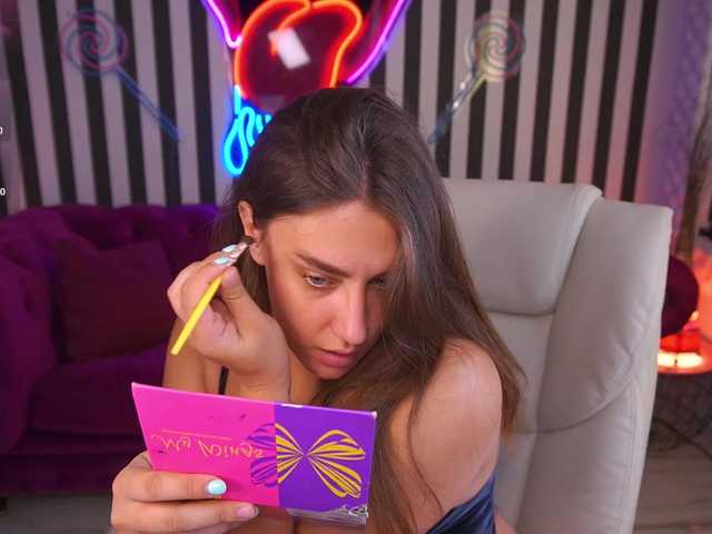 HeyKitten live cam on BongaCams