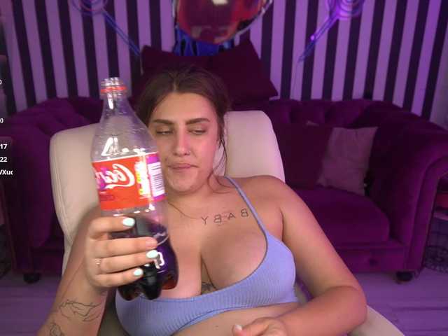 HeyKitten live cam on BongaCams