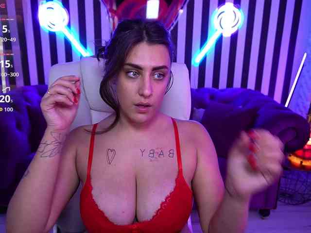 HeyKitten Live Webcam on BongaCams