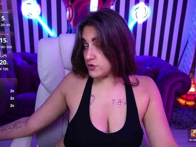 HeyKitten Sex Cam Show