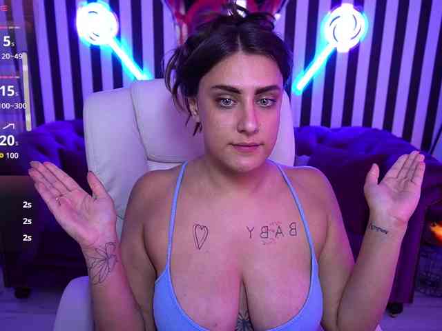 HeyKitten Sex Cam Show
