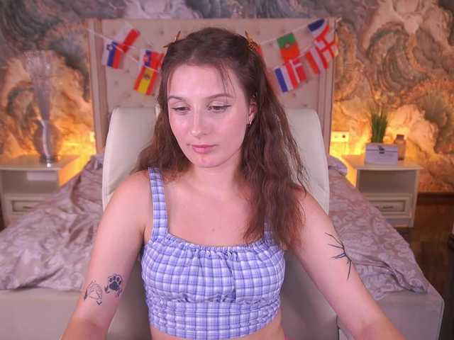 VikVikLove live cam on BongaCams