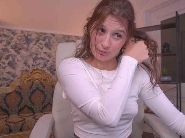 VikVikLove webcam