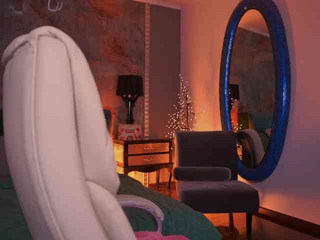 VikVikLove's webcam live show