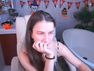LittleJulii Porn Show