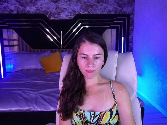 LittleJulii live cam on BongaCams