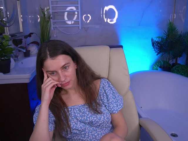 LittleJulii live cam on BongaCams