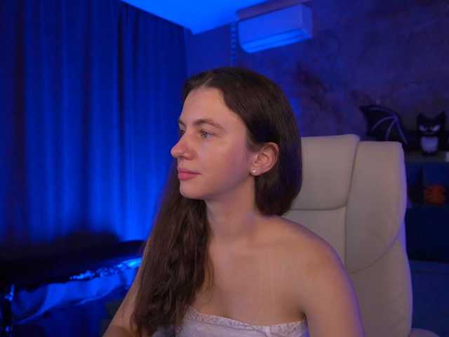 LittleJulii live cam on BongaCams