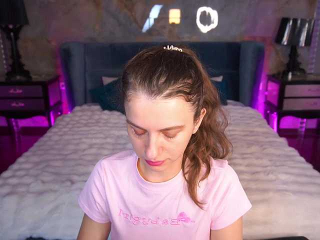 LittleJulii live cam on BongaCams