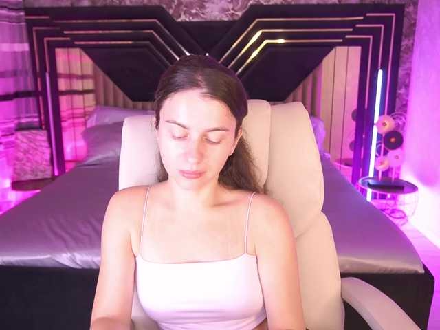 LittleJulii live cam on BongaCams