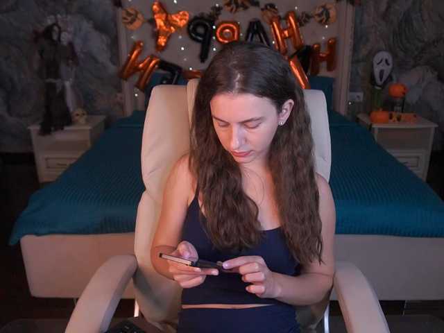 LittleJulii live cam on BongaCams