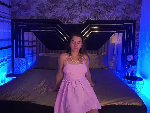 LittleJulii Nude Live Sex Shows