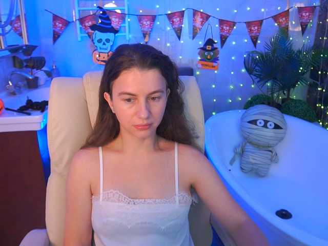 LittleJulii live cam on BongaCams